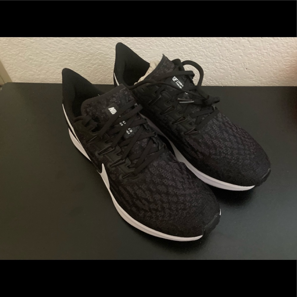 NEW WOMENS NIKE AIR ZOOM PEGASUS 36 SZ 10.5 11 - Picture 3 of 9